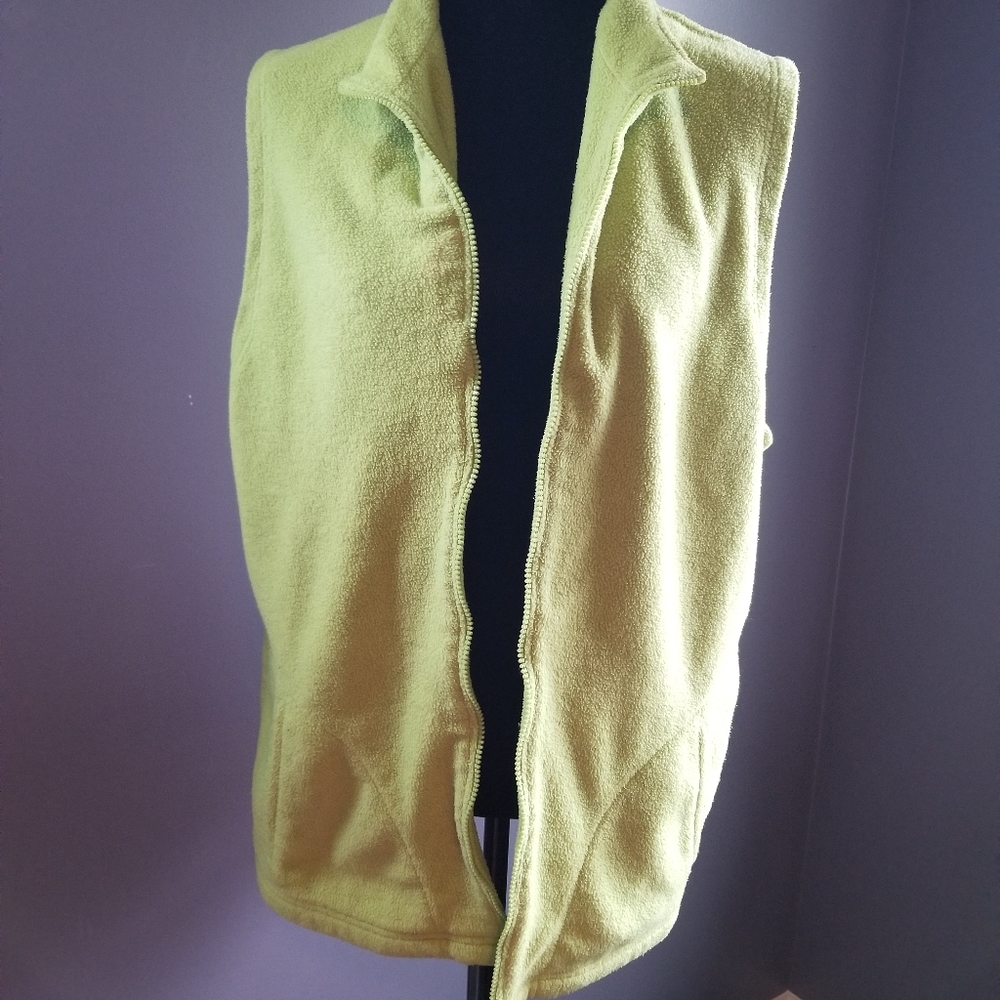 YS Casuals, preowned flannel vest, size 1X